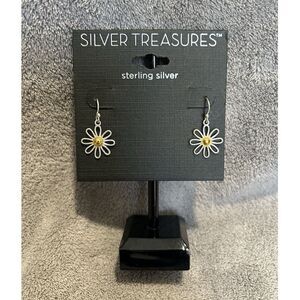 Silver Treasures Two-Tone Sterling Silver Daisy Flower Drop Earrings NWT in Box